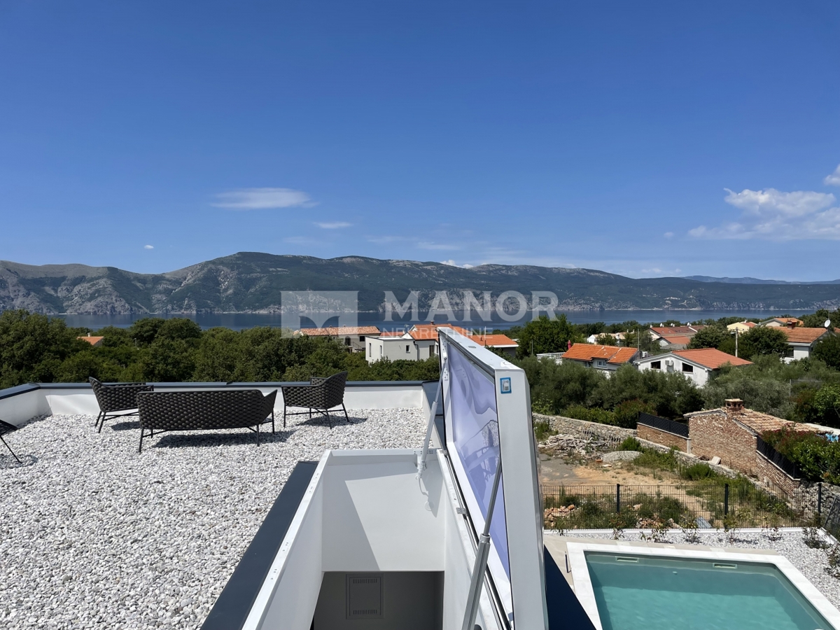 ISOLA DI KRK - Nuova costruzione! Casa bifamiliare con piscina e vista