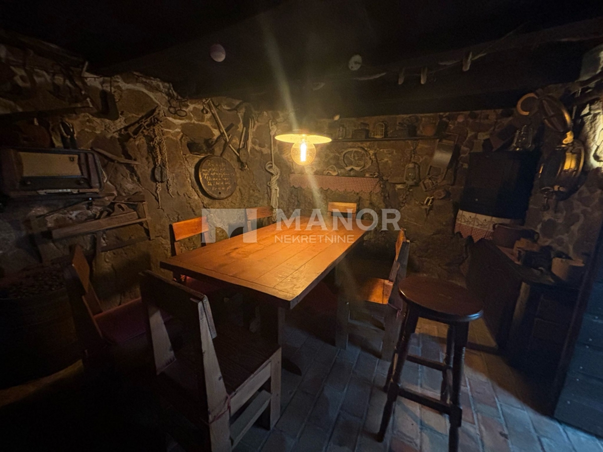 LOVRAN, LIGANJ – Casa in pietra con vista panoramica