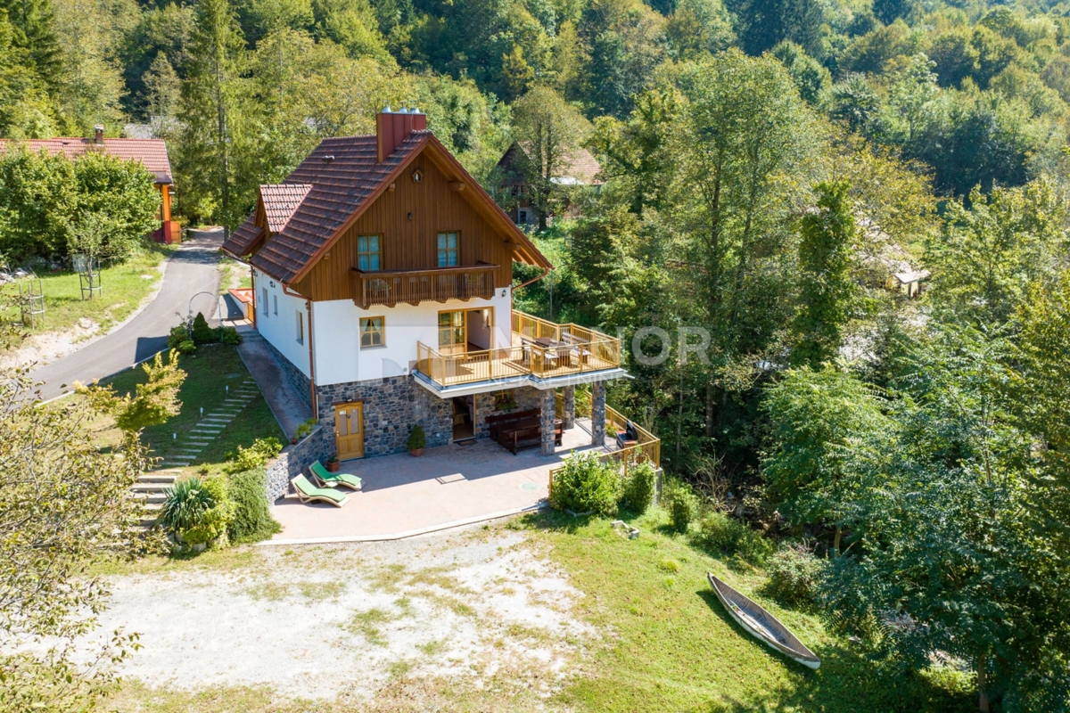 Casa Brod na Kupi, Delnice, 300m2