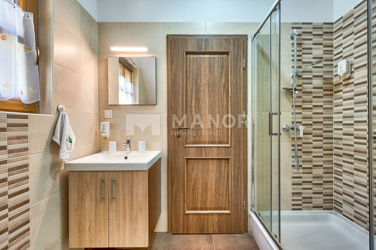 Casa Brod na Kupi, Delnice, 300m2