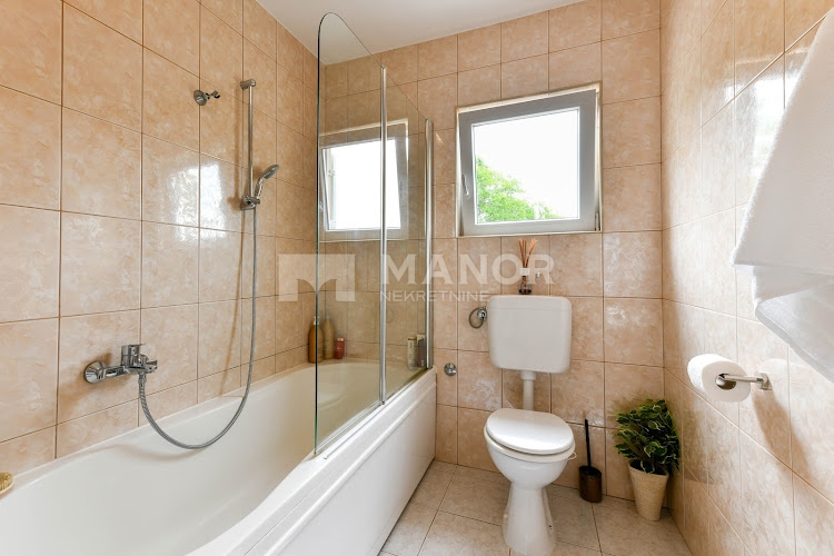 Casa Grižane-Belgrad, Vinodolska Općina, 278m2