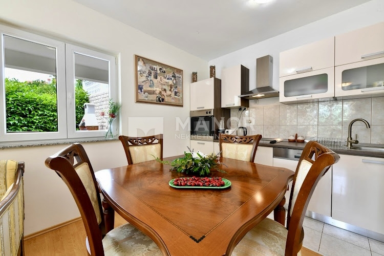 Casa Grižane-Belgrad, Vinodolska Općina, 278m2