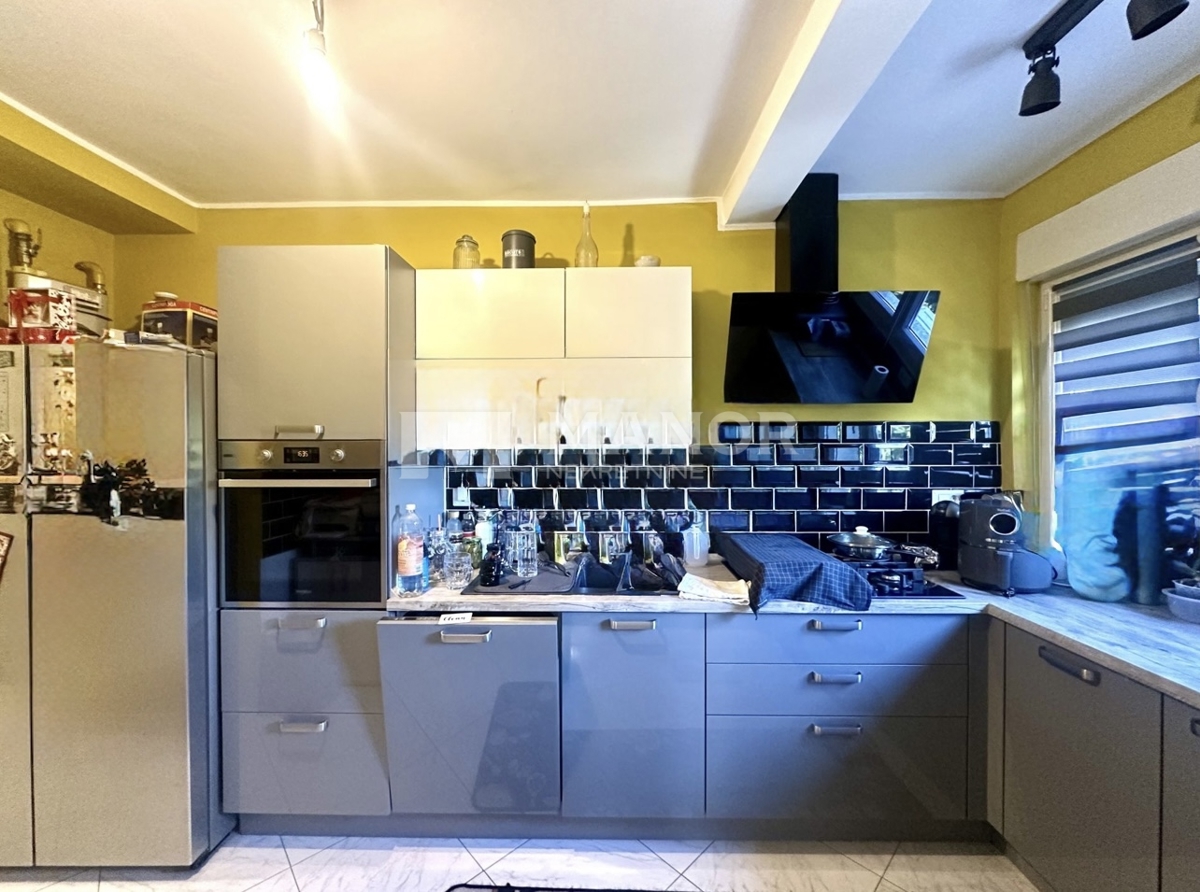 Appartamento Kantrida, Rijeka, 84m2
