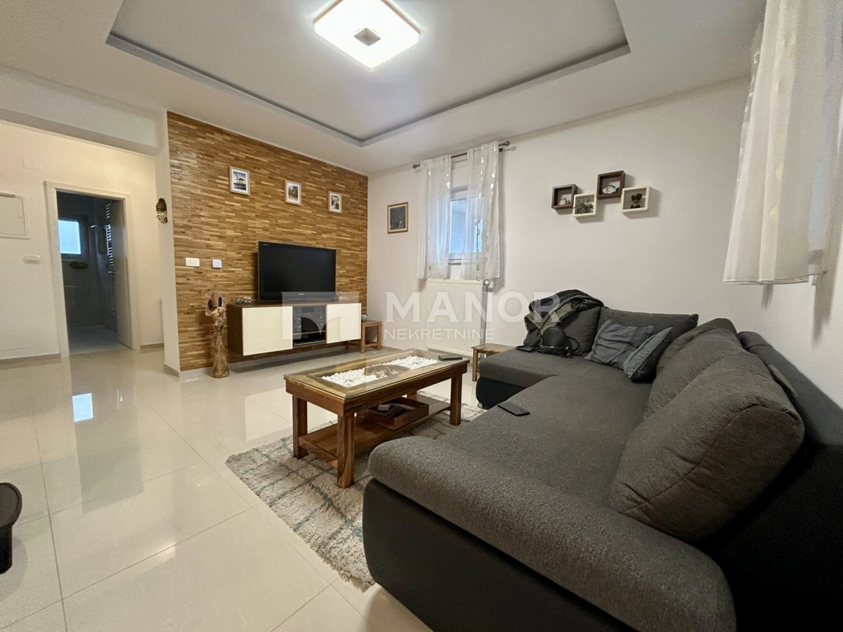 Appartamento Čavle, 73m2