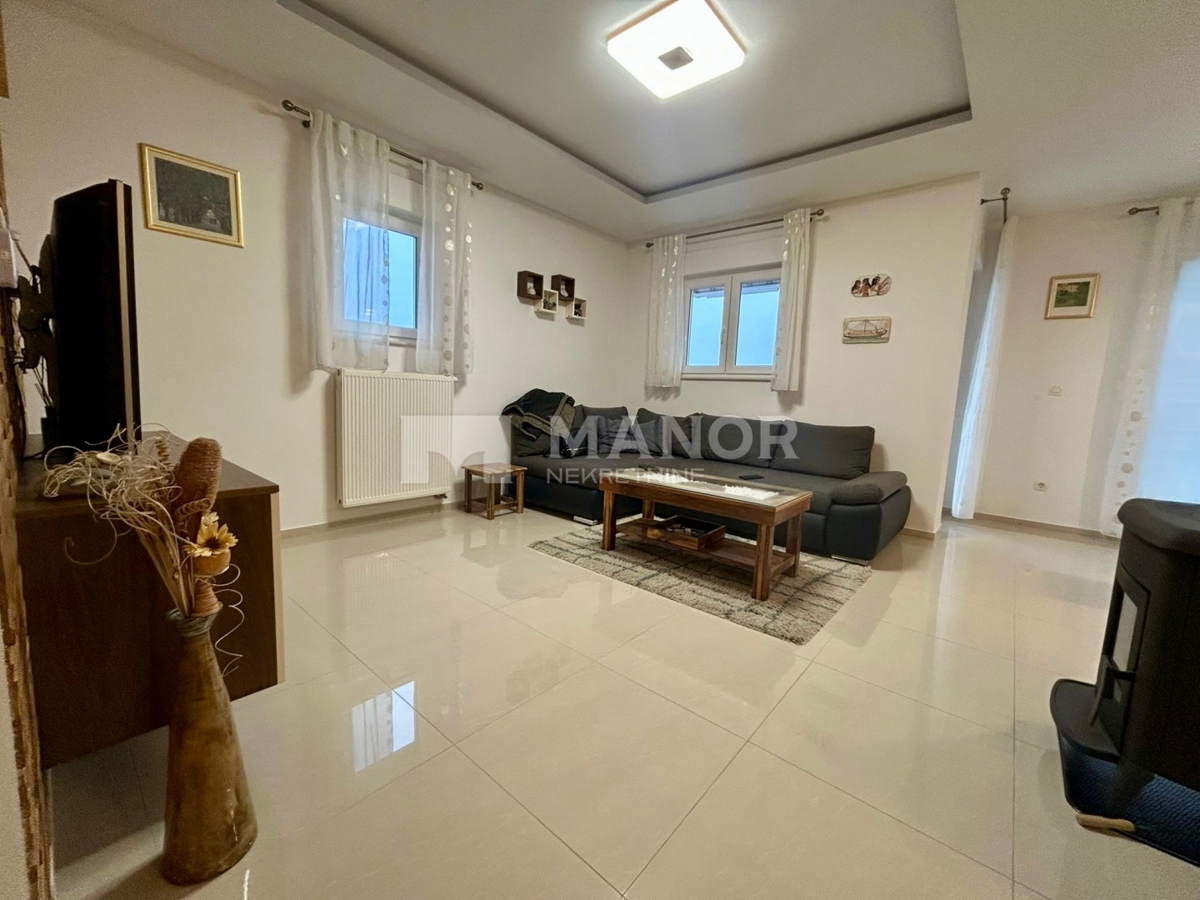 Appartamento Čavle, 73m2