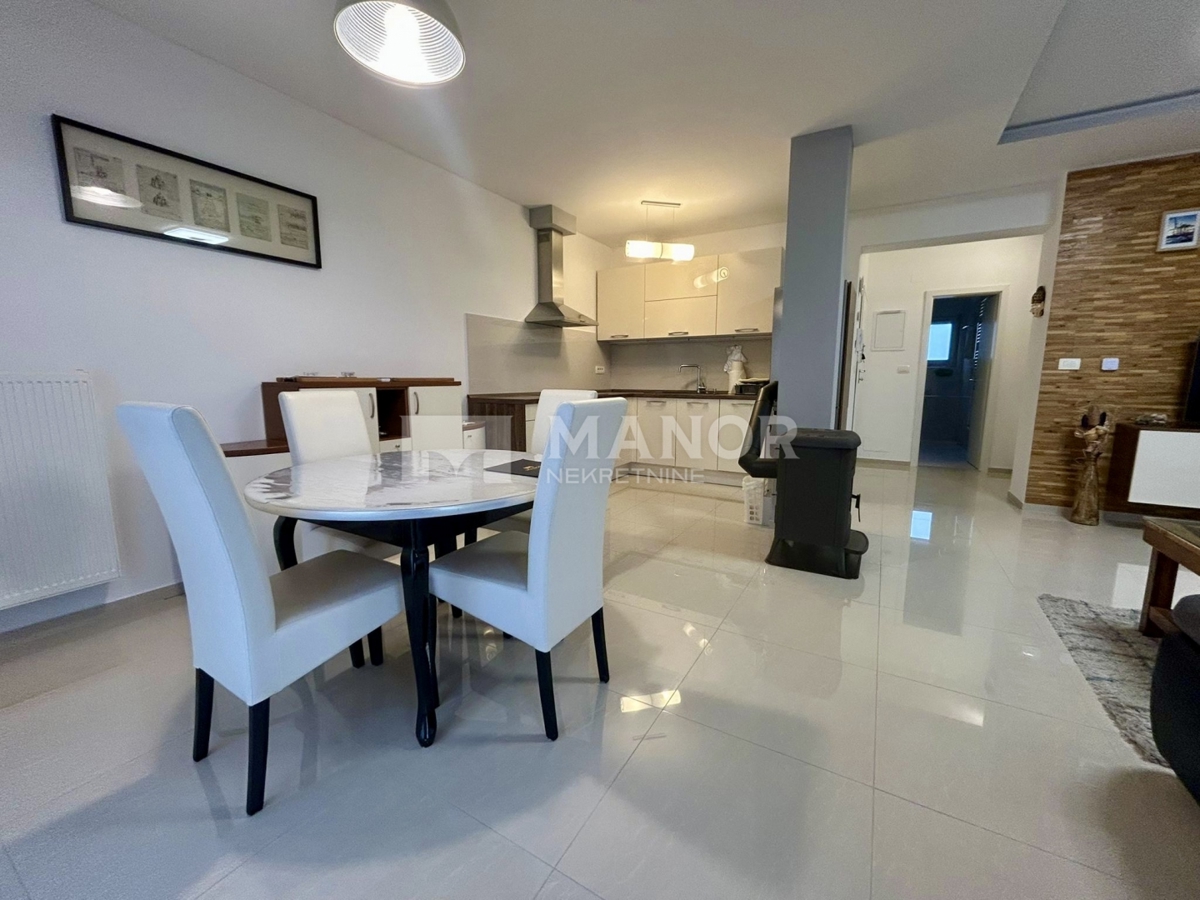 Appartamento Čavle, 73m2