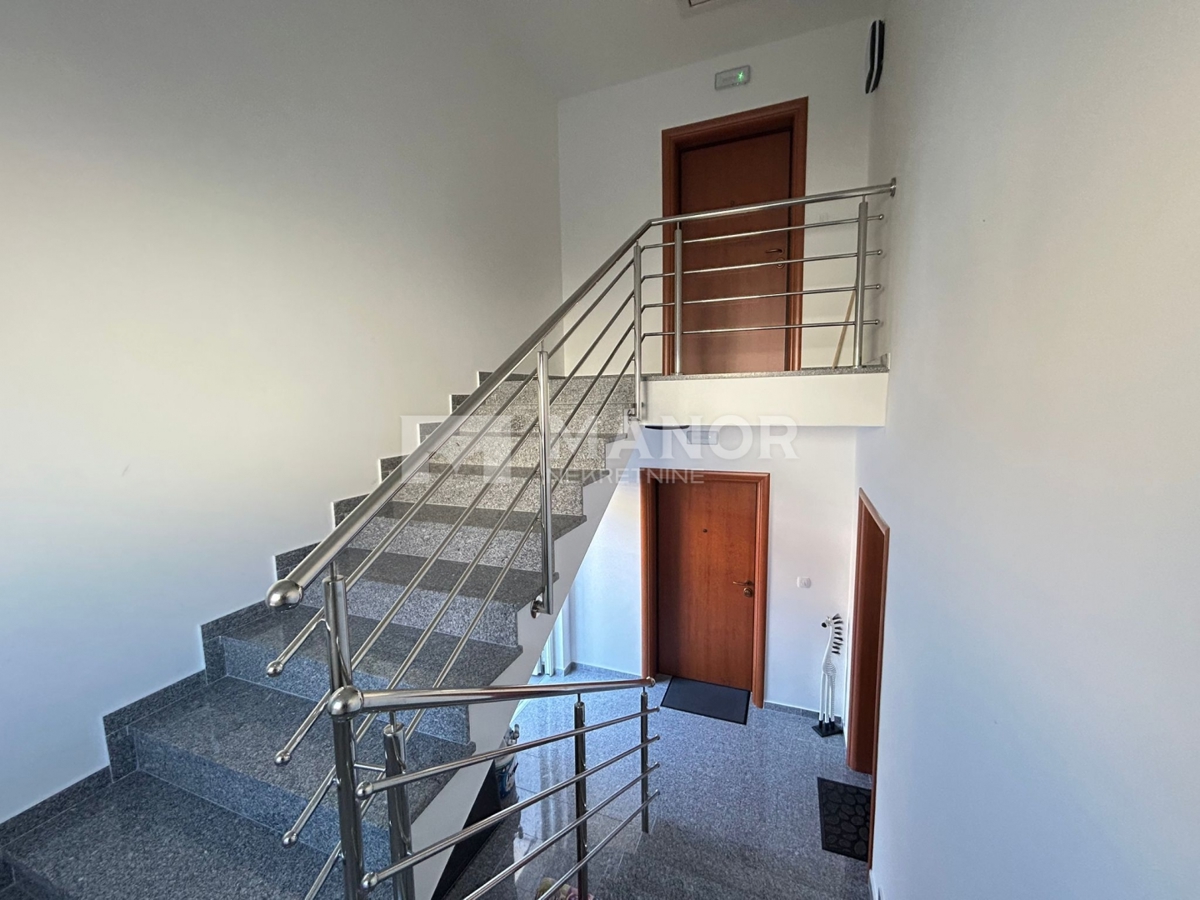 Appartamento Grižane-Belgrad, Vinodolska Općina, 97,41m2