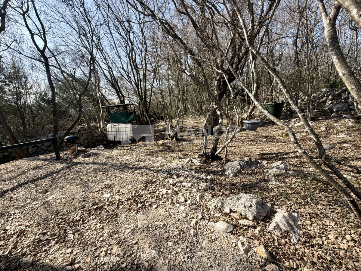 Kras, Dobrinj, 770m2