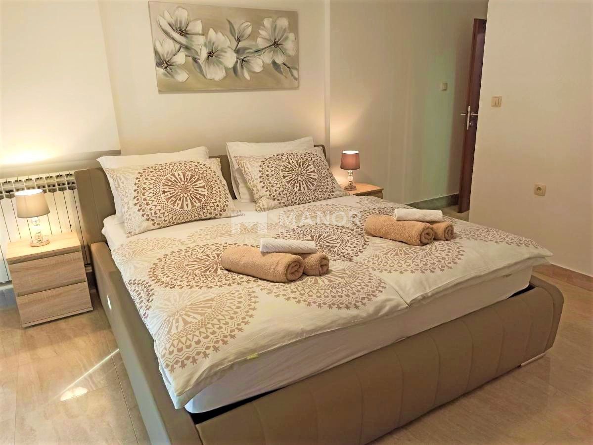 Casa Malinska, Malinska-Dubašnica, 620m2