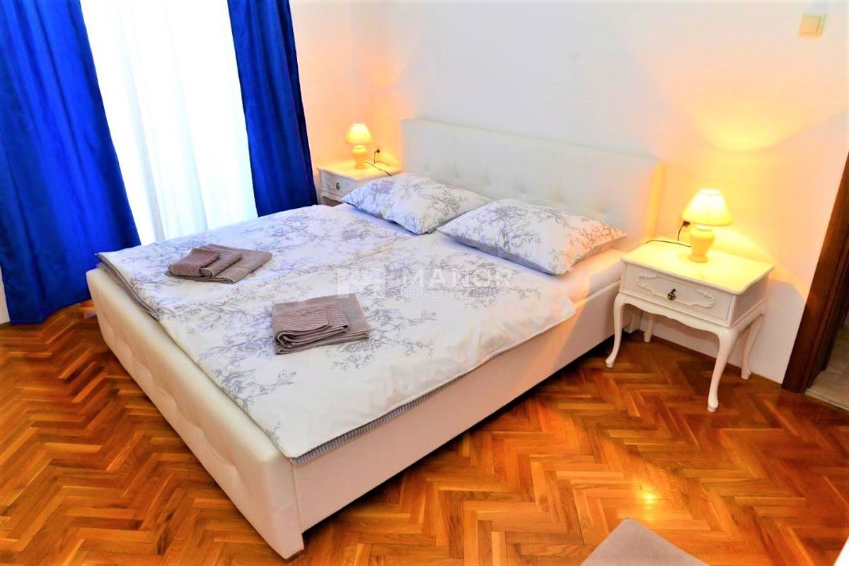 Casa Malinska, Malinska-Dubašnica, 620m2