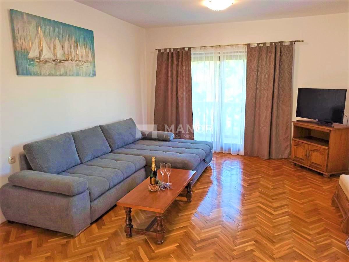 Casa Malinska, Malinska-Dubašnica, 620m2
