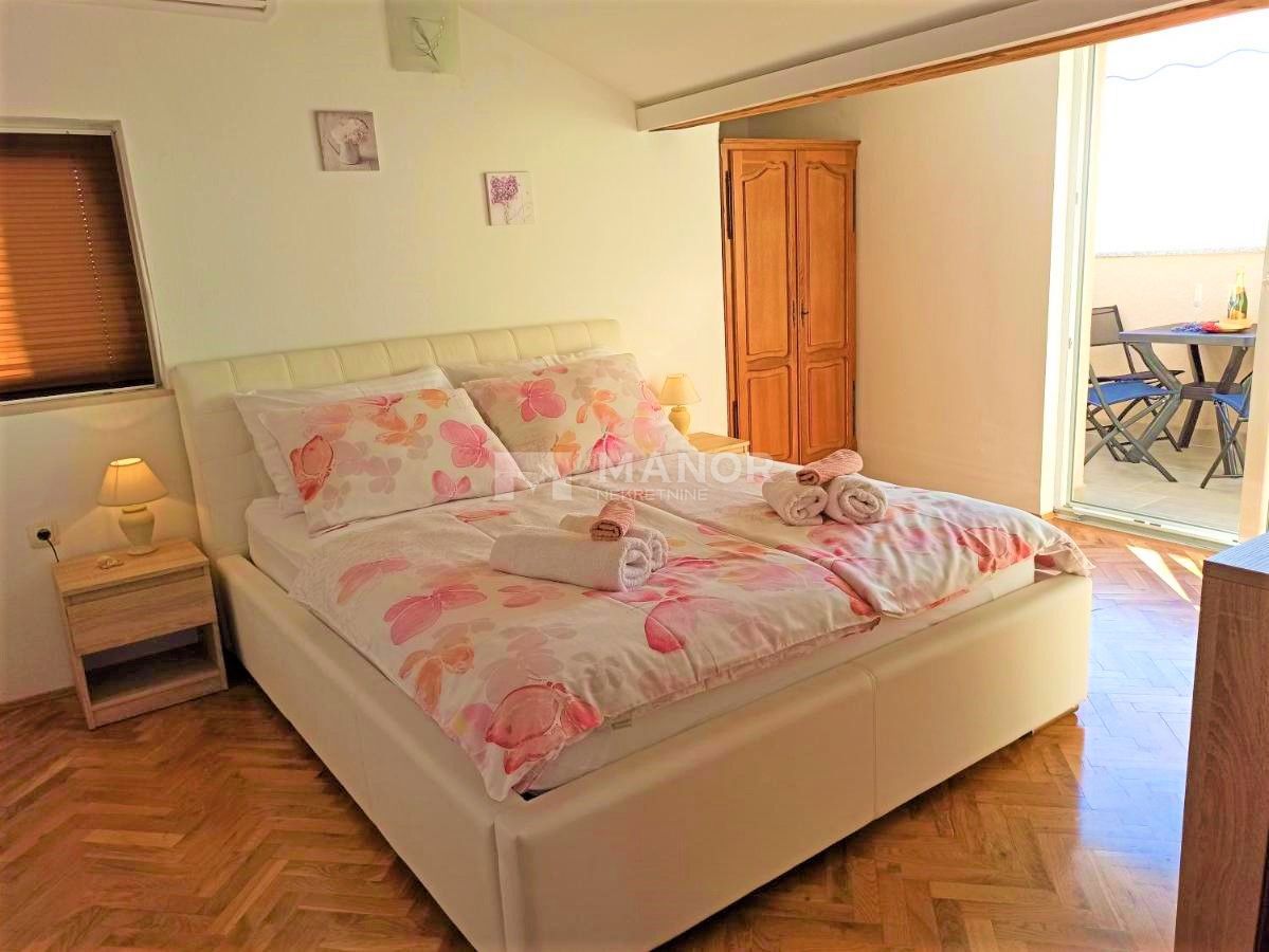 Casa Malinska, Malinska-Dubašnica, 620m2