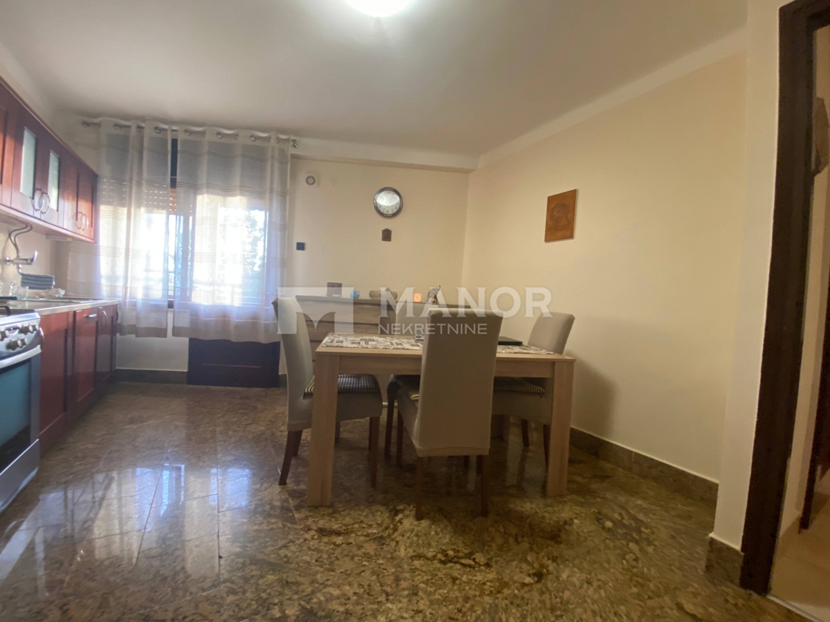 Appartamento Mlaka, Rijeka, 67m2