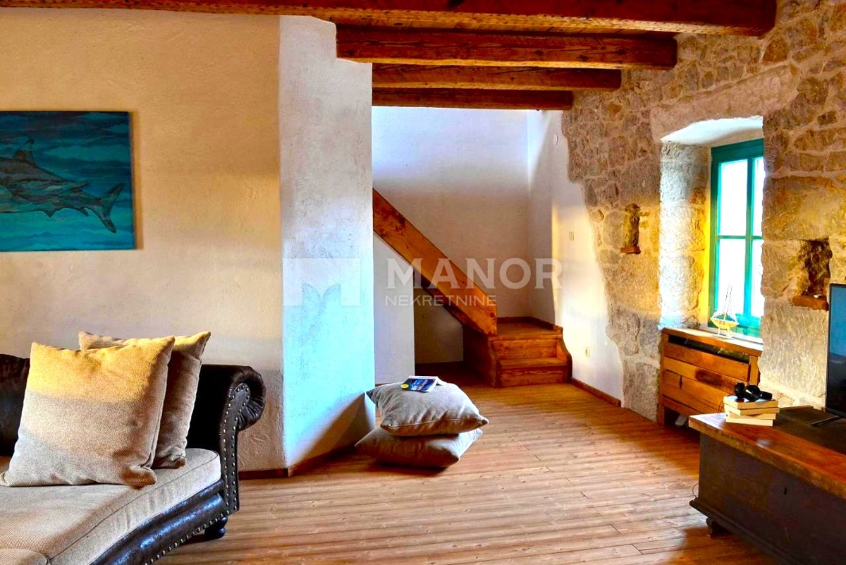 Casa Malinska, Malinska-Dubašnica, 155m2