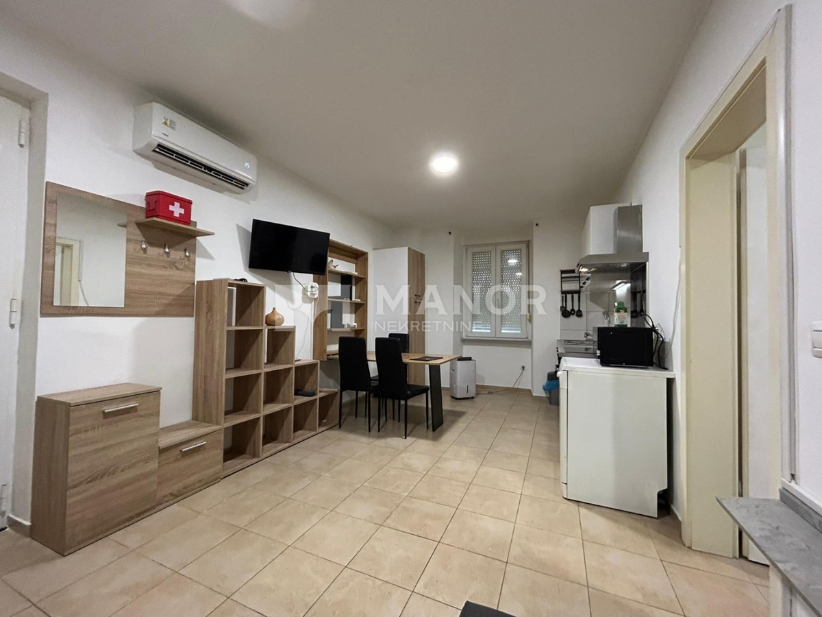 Appartamento Sušak, Rijeka, 37m2