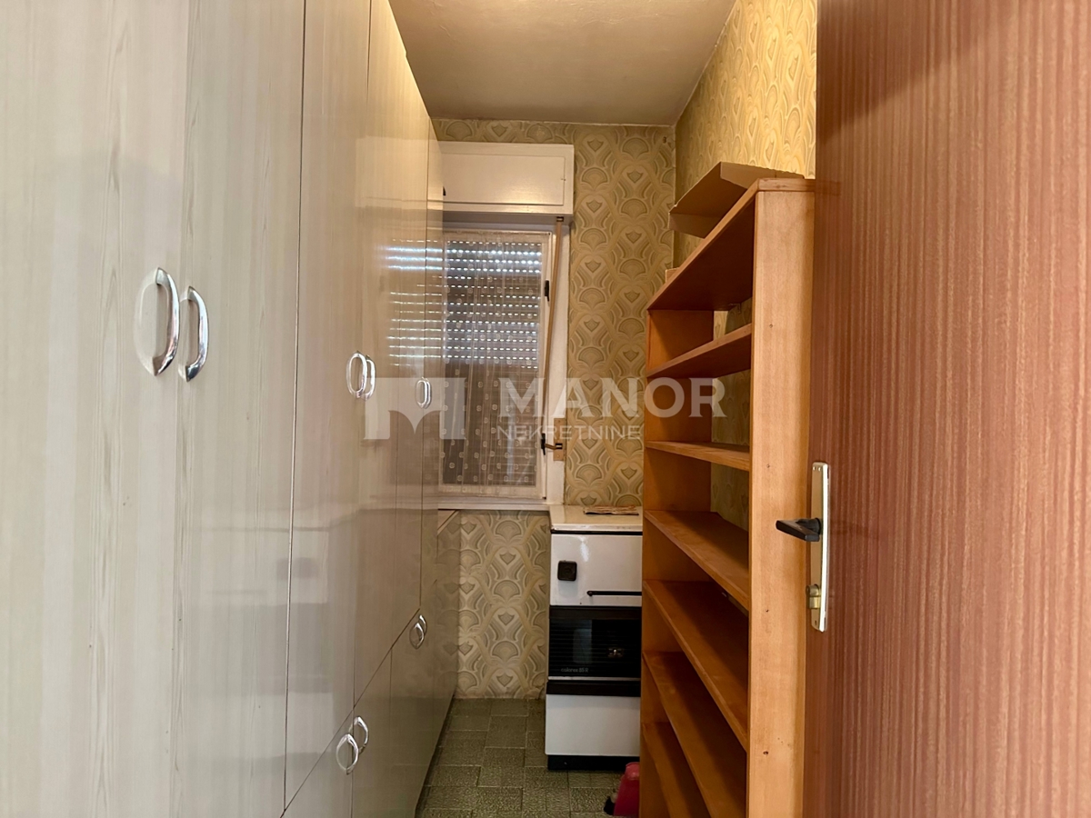 Appartamento Zamet, Rijeka, 81m2