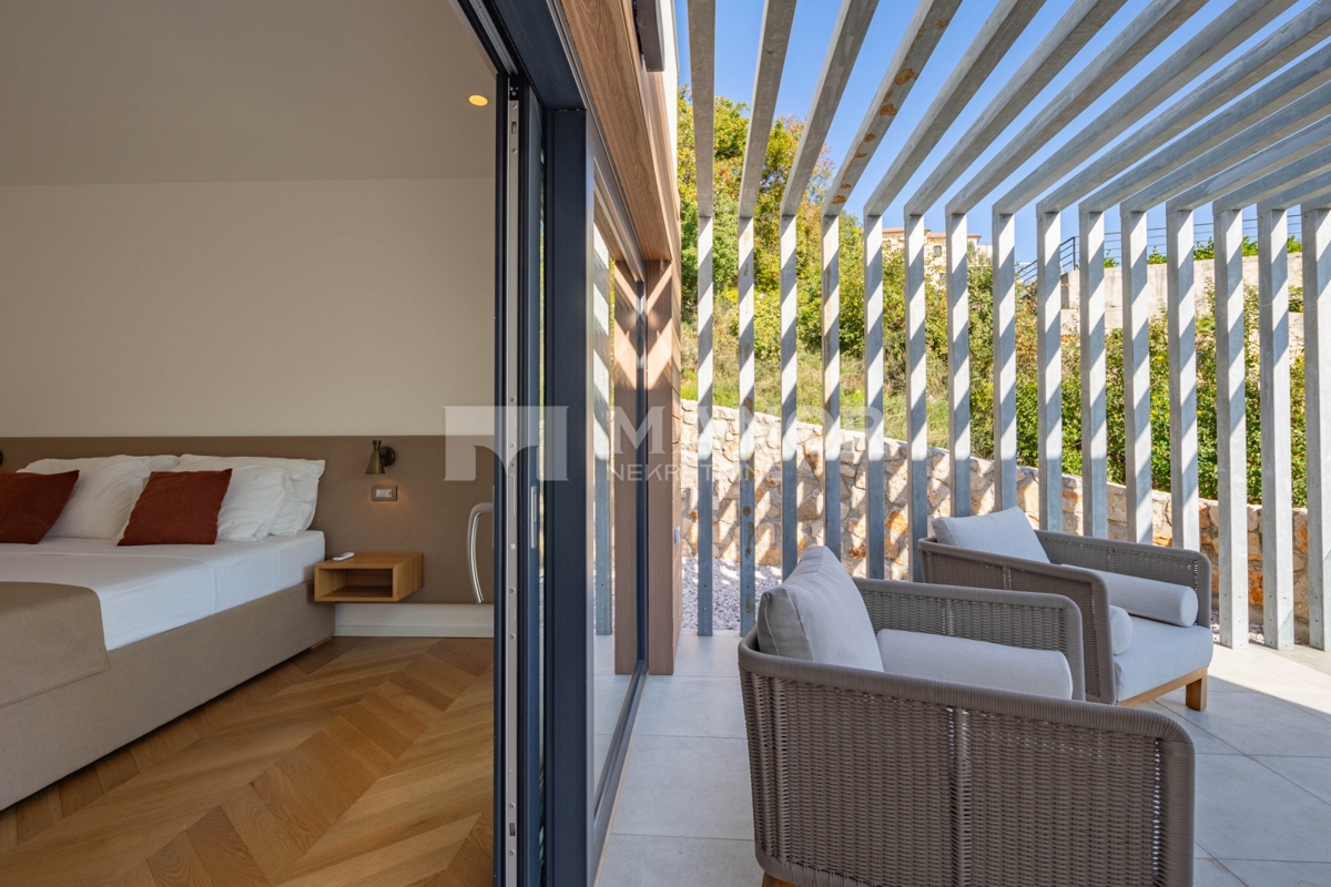 HRELJIN – Villa moderna con vista mare