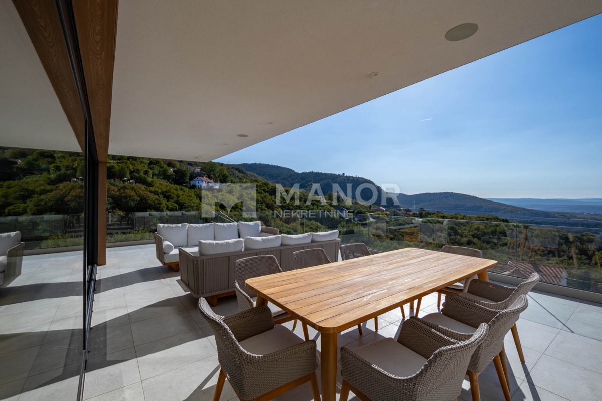 HRELJIN – Villa moderna con vista mare
