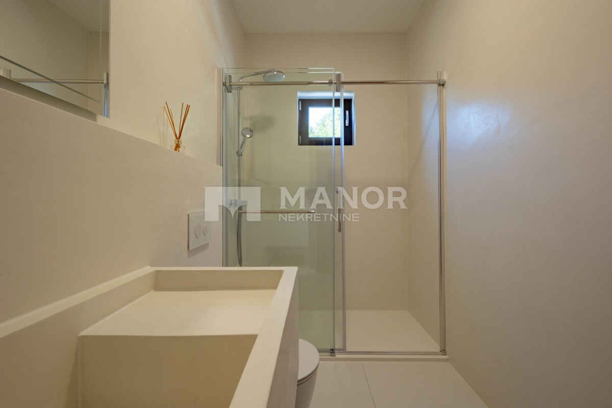 HRELJIN – Villa moderna con vista mare