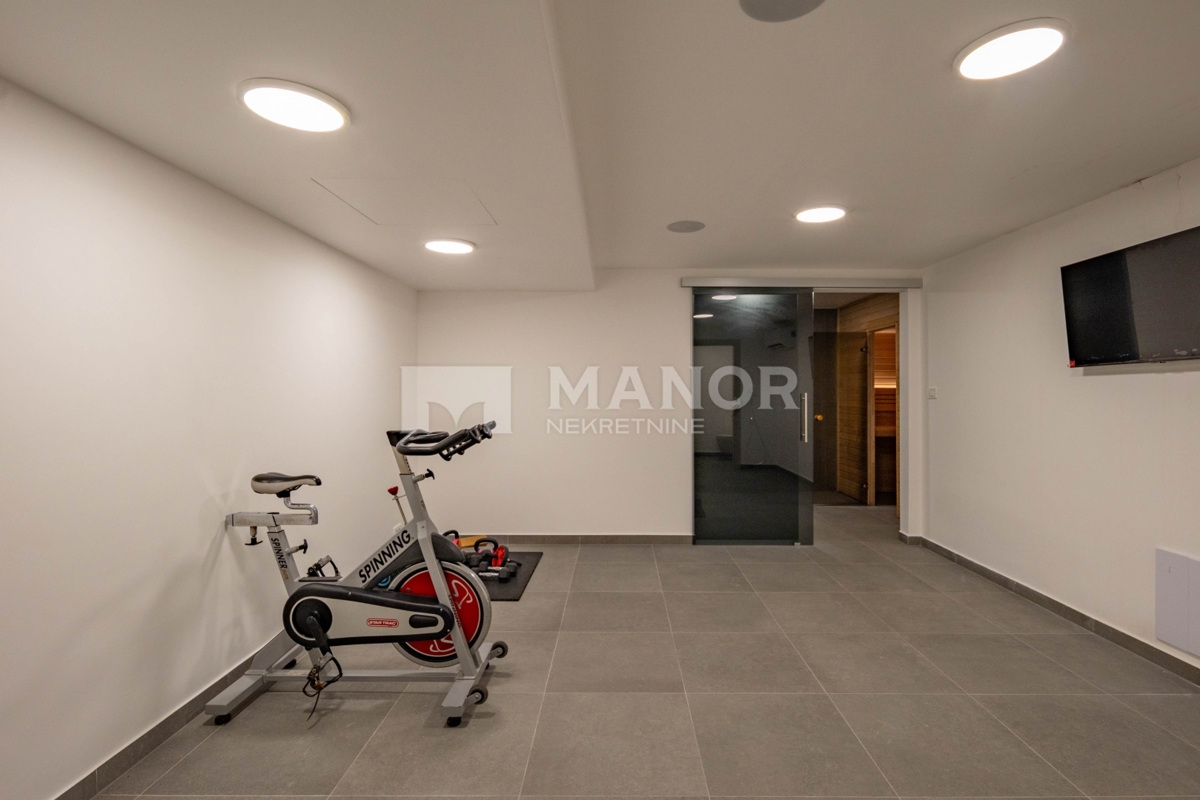 HRELJIN – Villa moderna con vista mare