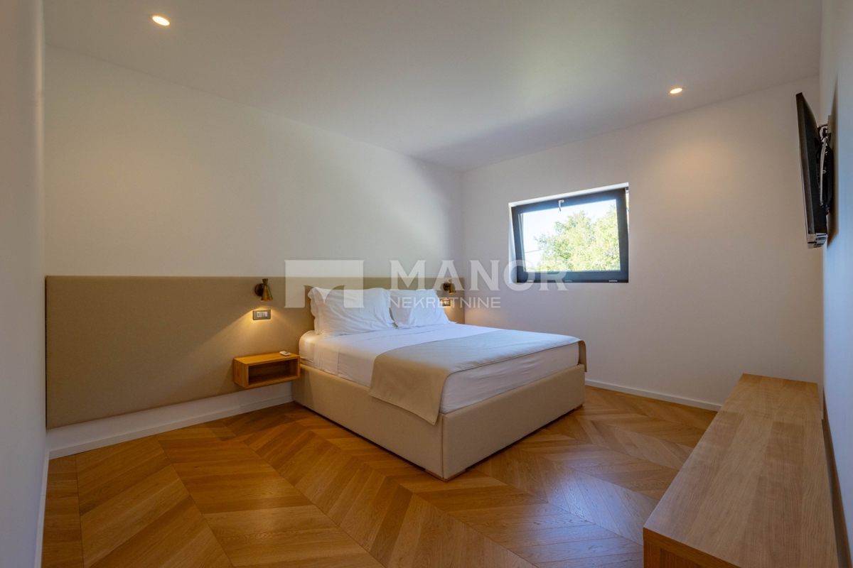HRELJIN – Villa moderna con vista mare