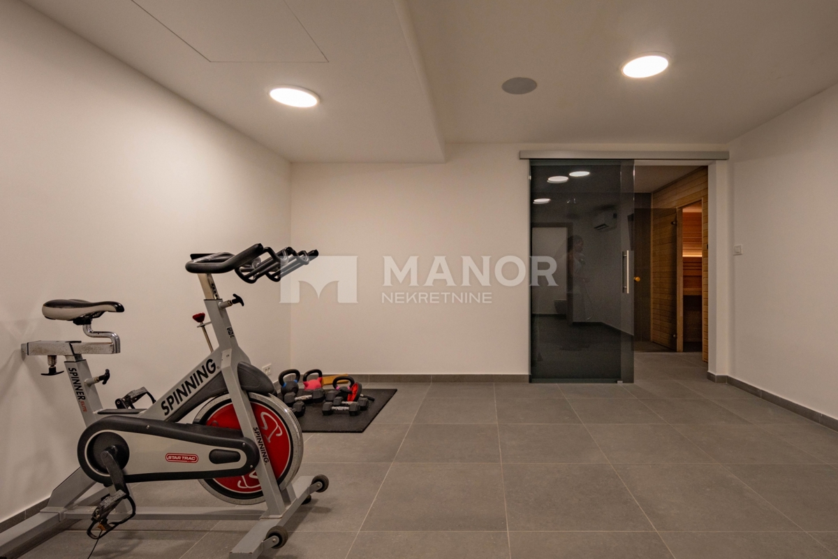 HRELJIN – Villa moderna con vista mare