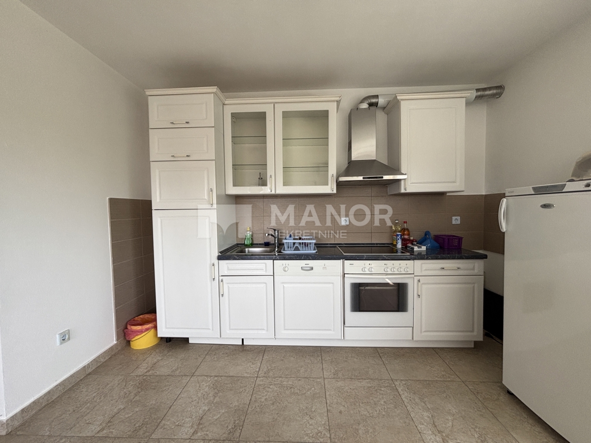 Appartamento Viškovo, 72m2