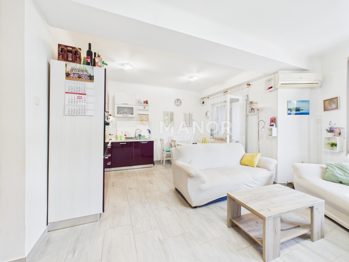 Appartamento Mlaka, Rijeka, 83m2