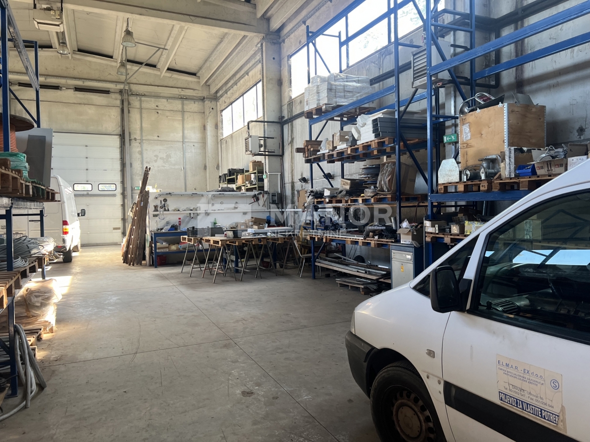 Commerciale Dražice, Jelenje, 430m2