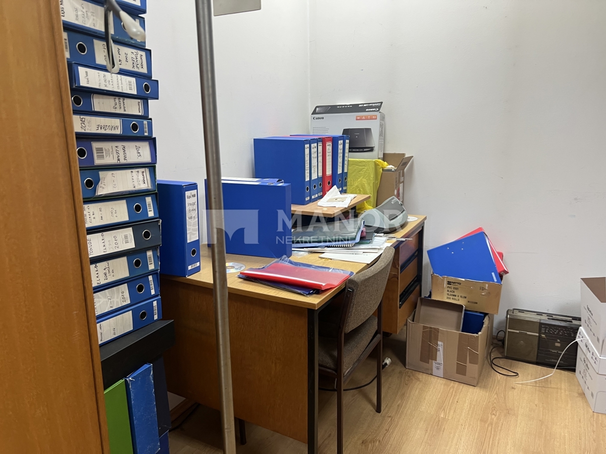 Commerciale Dražice, Jelenje, 430m2