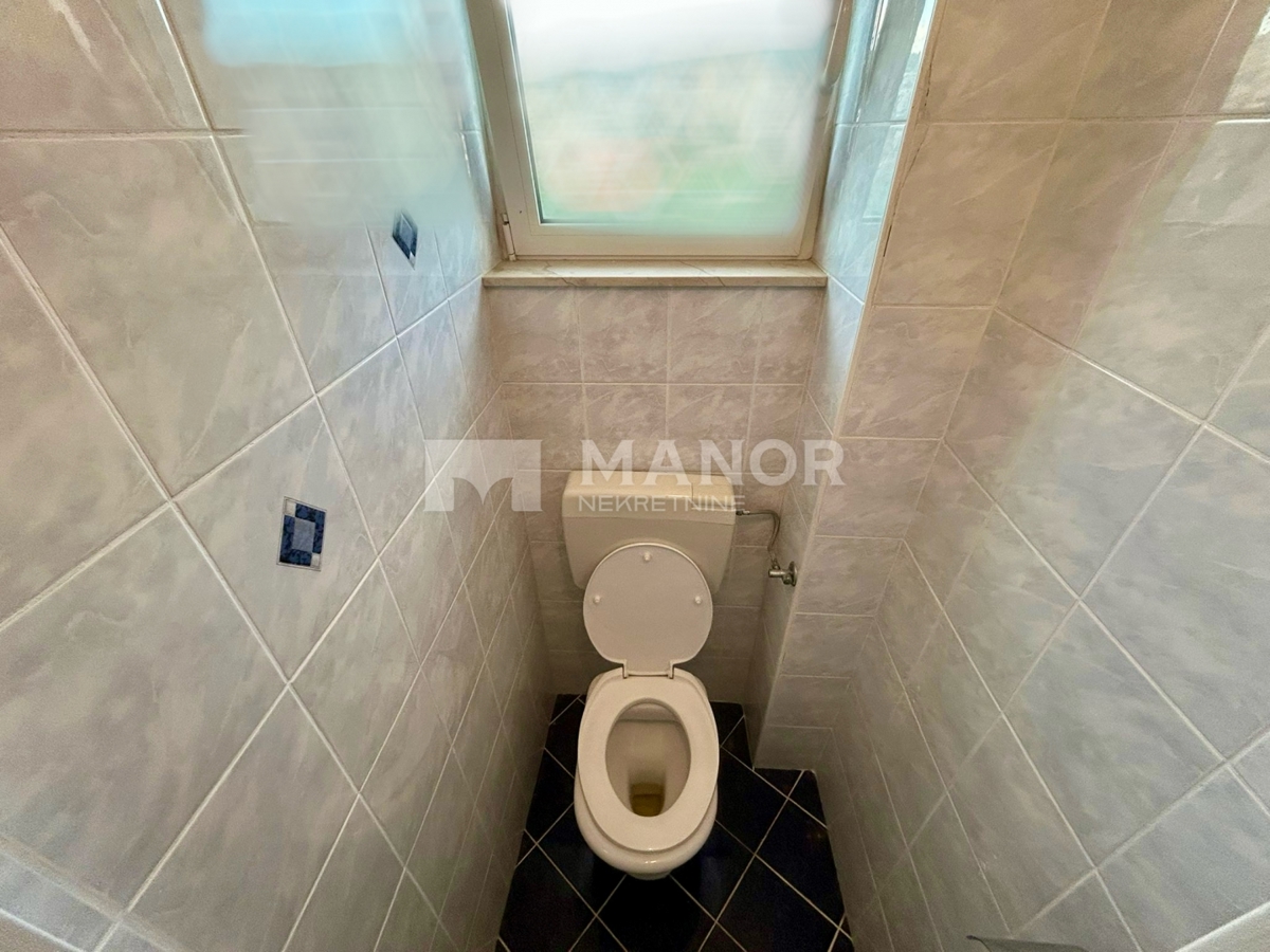Appartamento Donja Vežica, Rijeka, 65m2