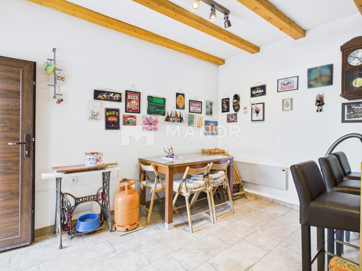 ISOLA DI KRK, KRAS – Bellissima casa in pietra ristrutturata