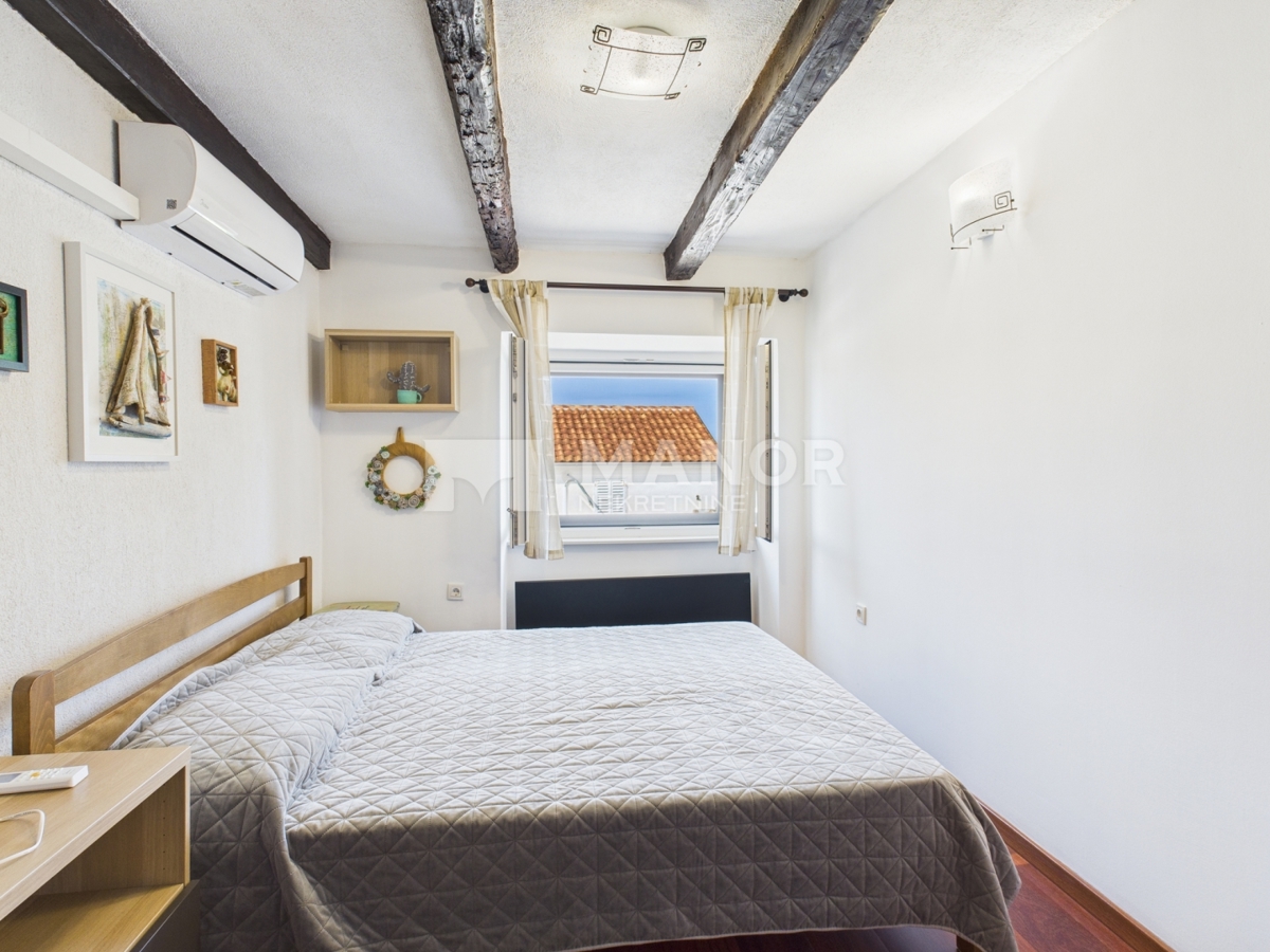 ISOLA DI KRK, KRAS – Bellissima casa in pietra ristrutturata