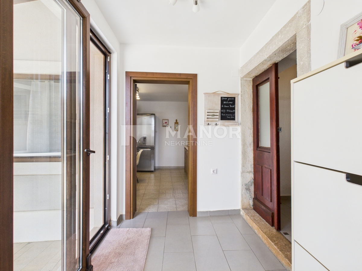 ISOLA DI KRK, KRAS – Bellissima casa in pietra ristrutturata