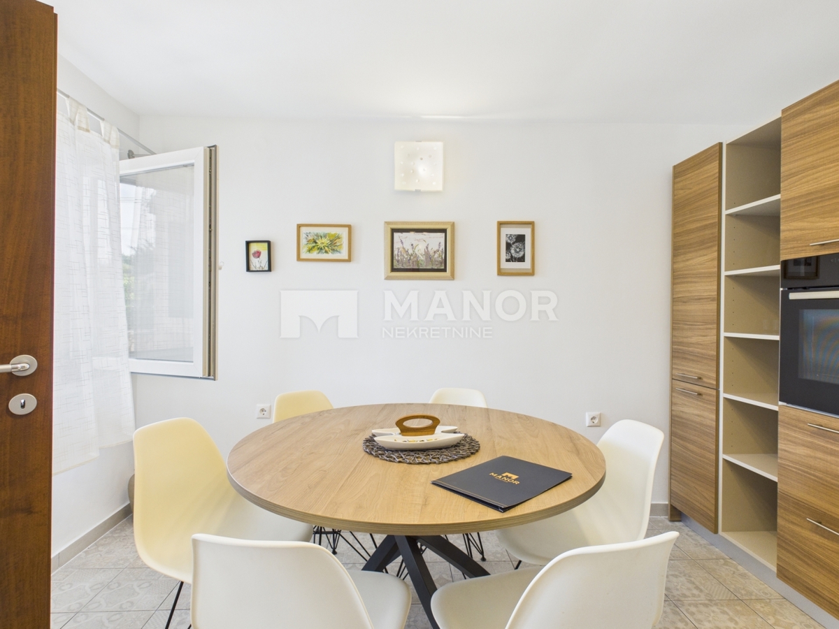 ISOLA DI KRK, KRAS – Bellissima casa in pietra ristrutturata