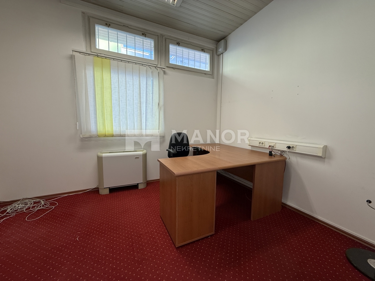 Commerciale Rastočine, Rijeka, 217m2