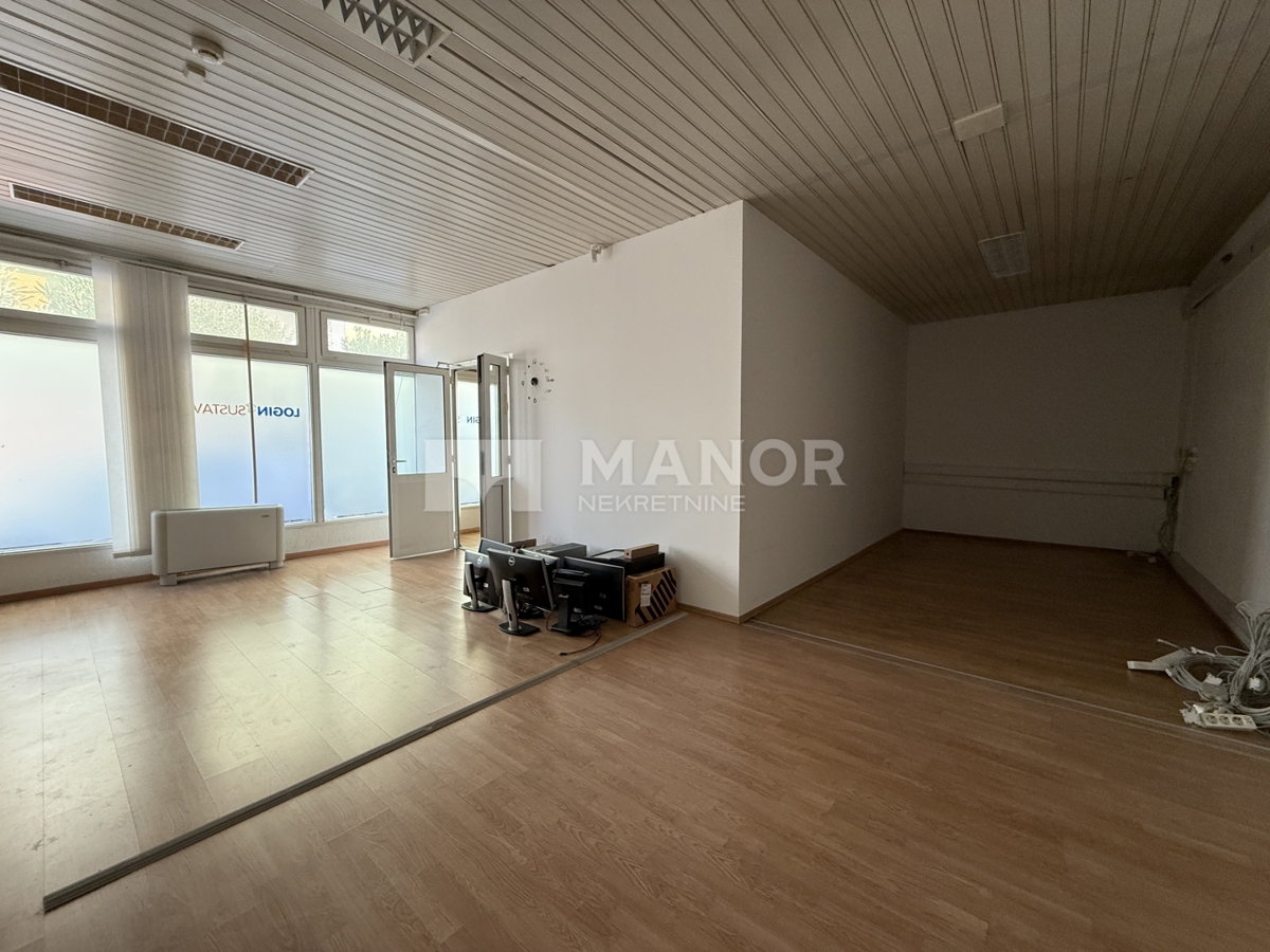 Commerciale Rastočine, Rijeka, 217m2