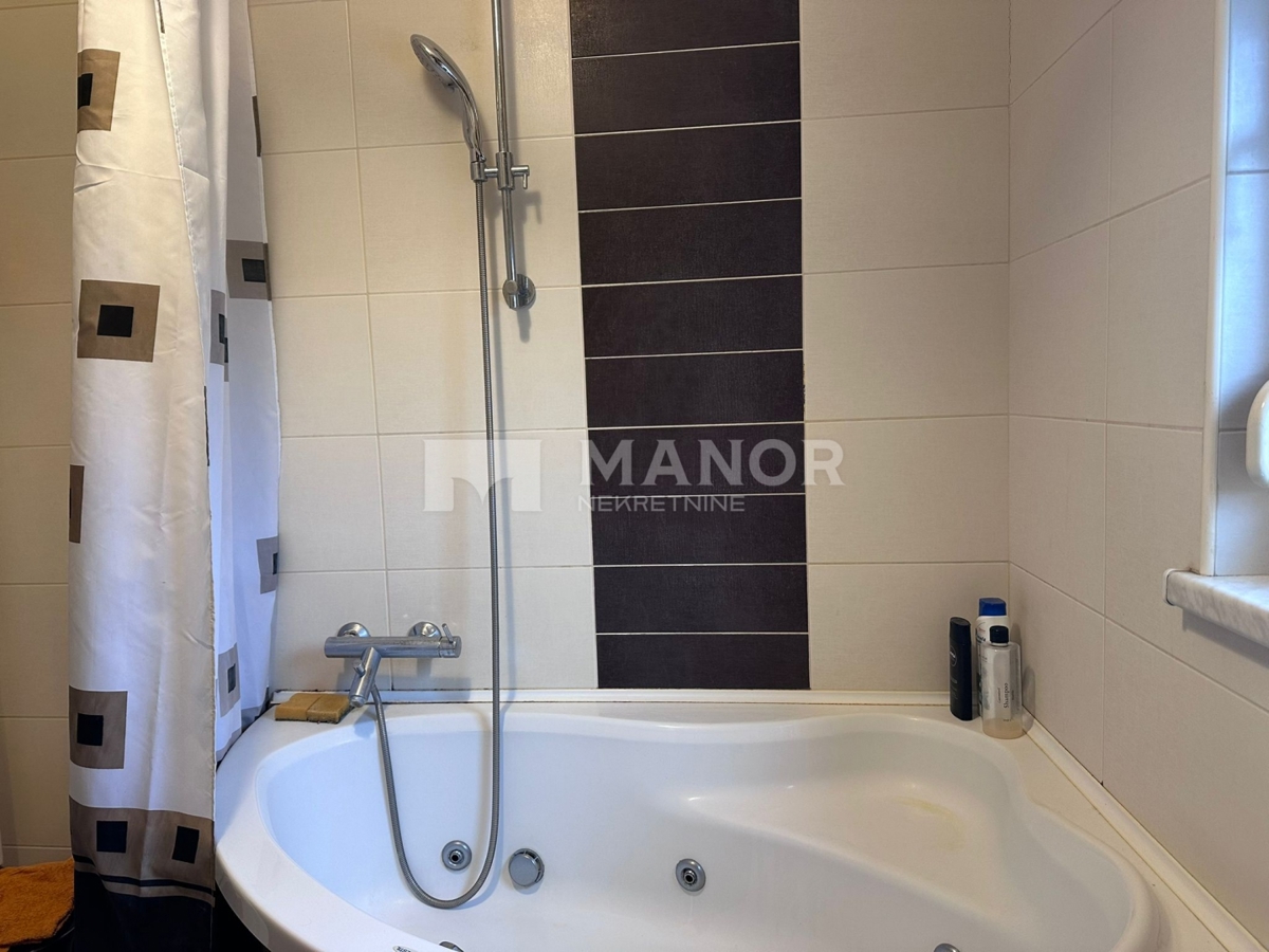 Appartamento Srdoči, Rijeka, 77m2