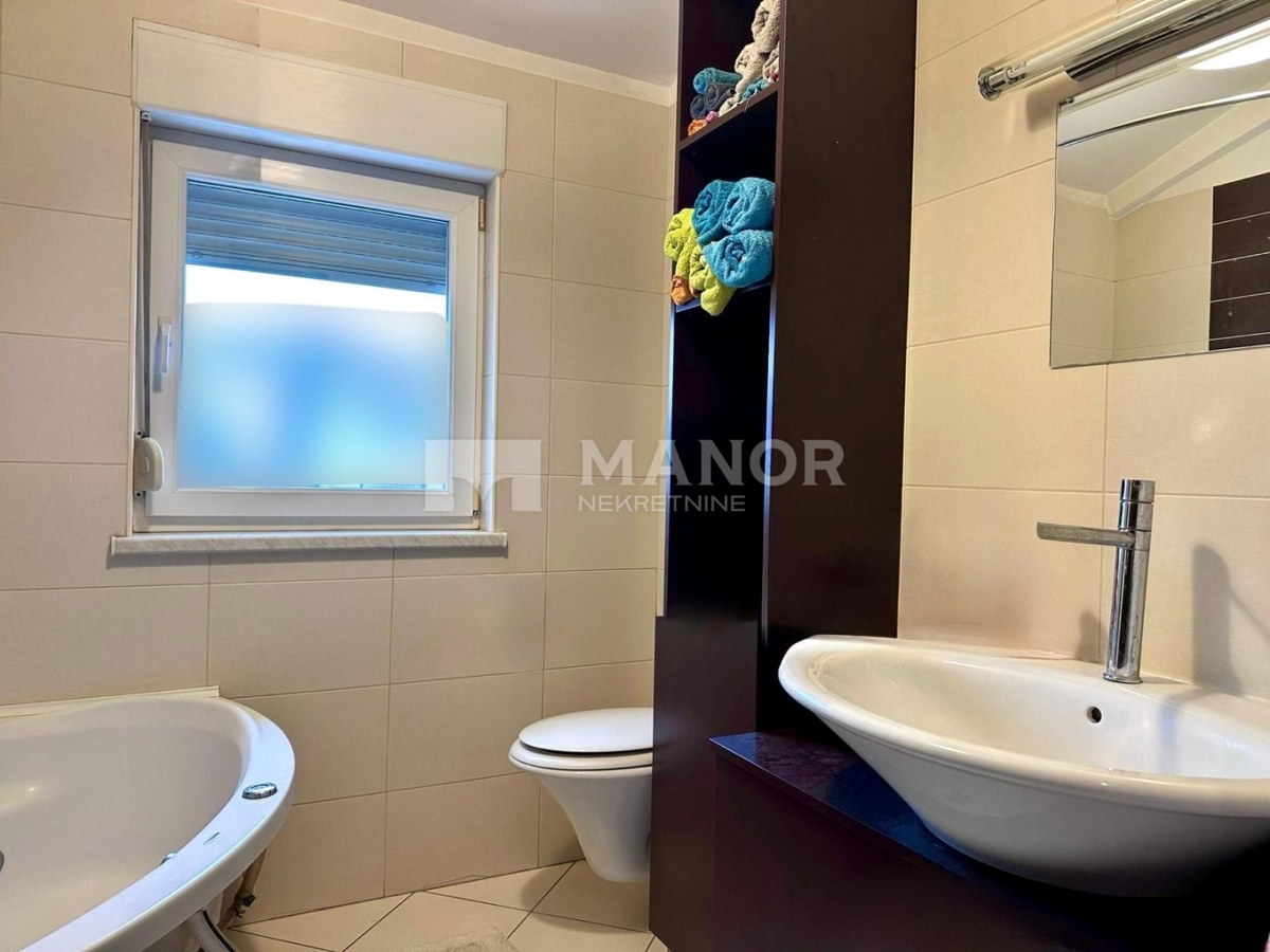 Appartamento Srdoči, Rijeka, 77m2