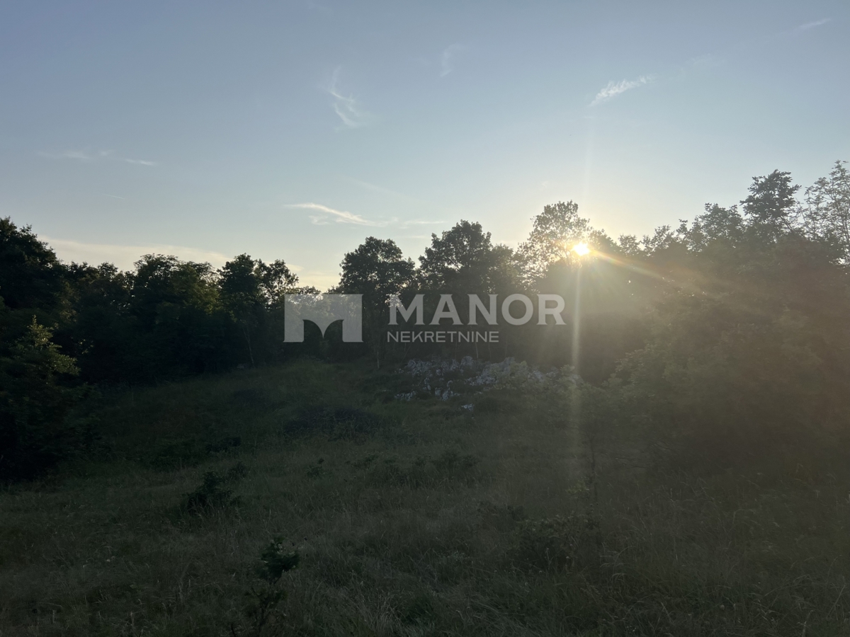 Terreno edificabile Trinajstići, Kastav, 5.077m2