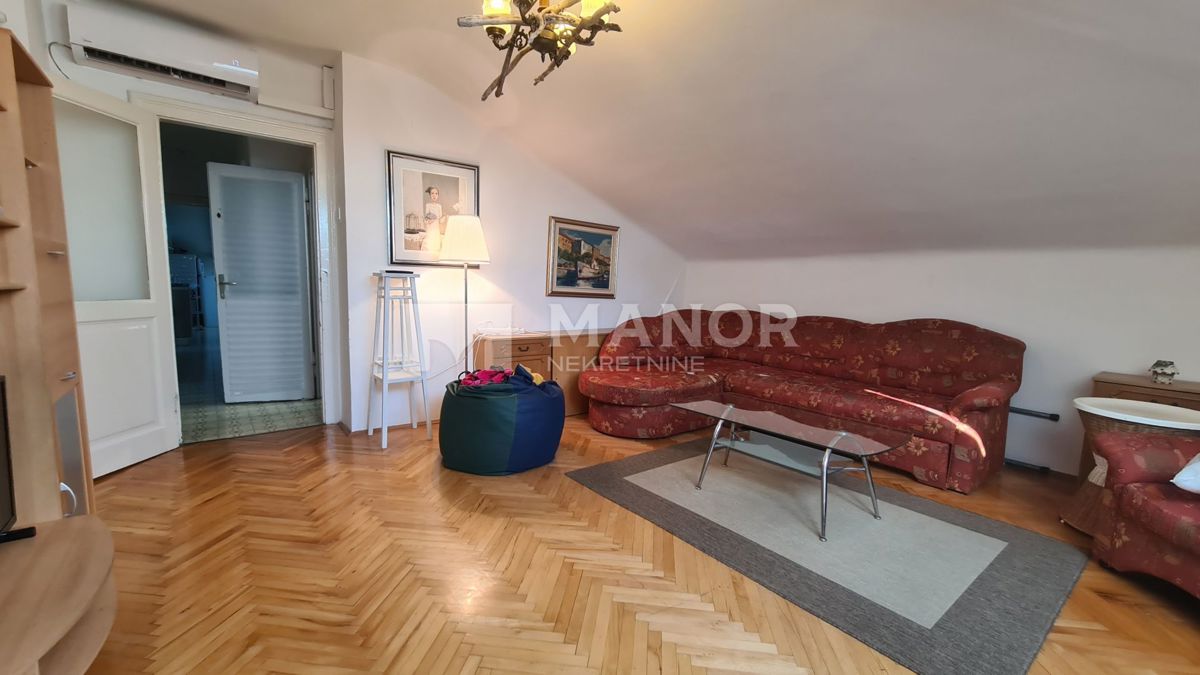 Appartamento Bulevard, Rijeka, 87m2