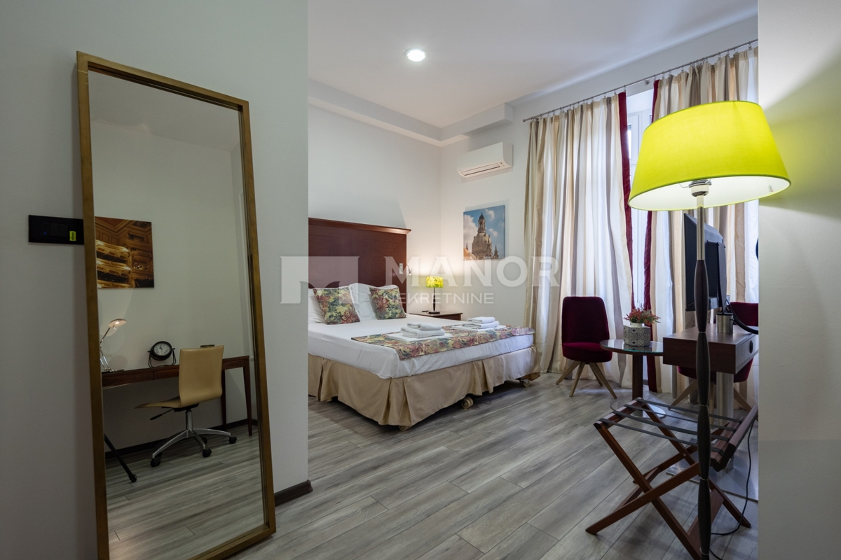 RIJEKA, SUŠAK – Opportunità d'investimento! Appartamento lussuosamente arredato con 5 monolocali – 144 m², vicino al centro, affitto turistico consolidato.