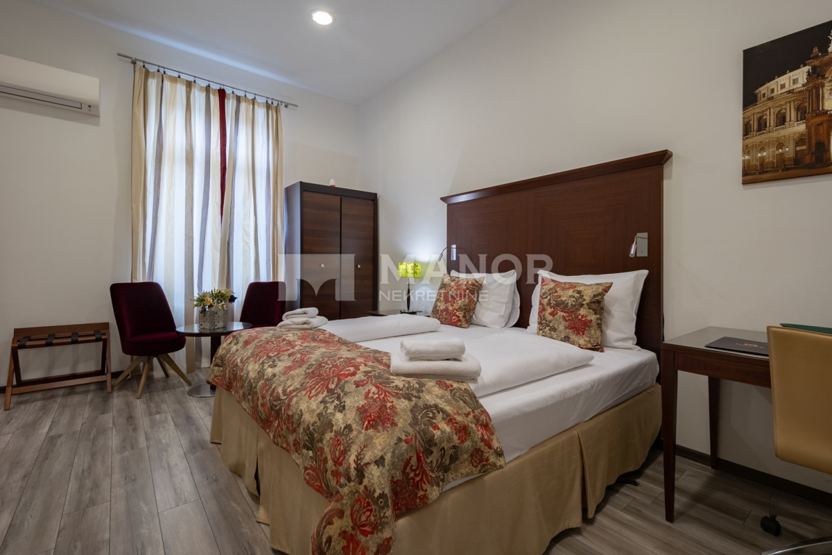 RIJEKA, SUŠAK – Opportunità d'investimento! Appartamento lussuosamente arredato con 5 monolocali – 144 m², vicino al centro, affitto turistico consolidato.