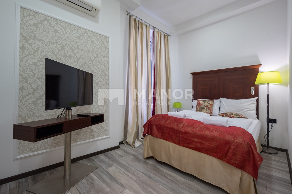 RIJEKA, SUŠAK – Opportunità d'investimento! Appartamento lussuosamente arredato con 5 monolocali – 144 m², vicino al centro, affitto turistico consolidato.