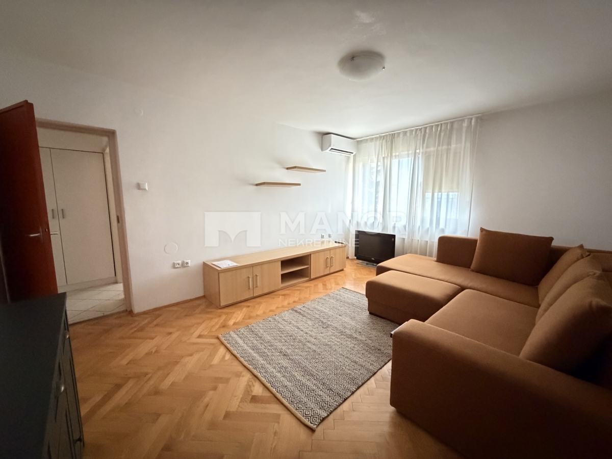 Appartamento Zamet, Rijeka, 56m2