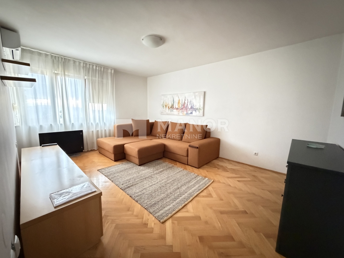 Appartamento Zamet, Rijeka, 56m2