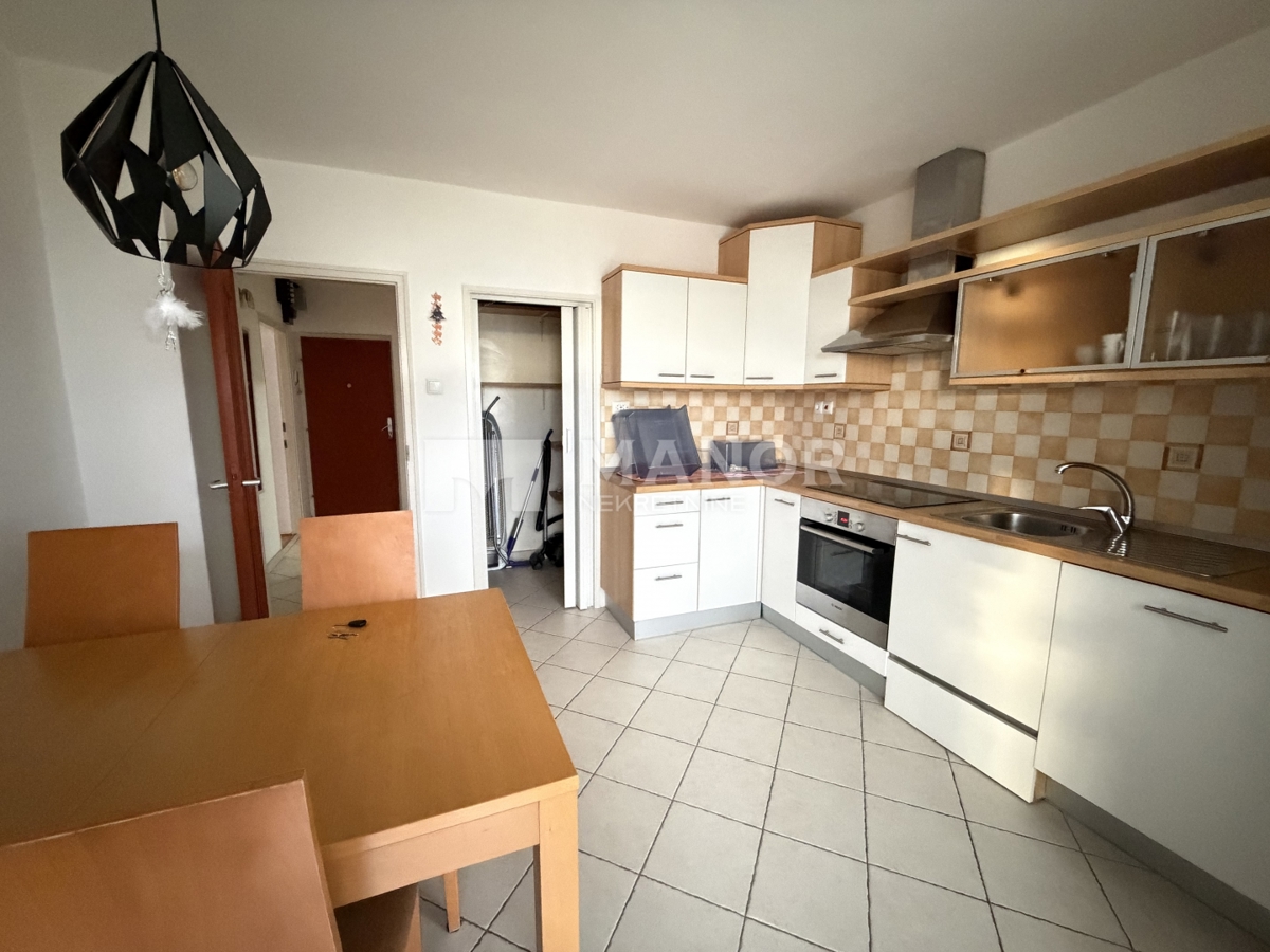 Appartamento Zamet, Rijeka, 56m2