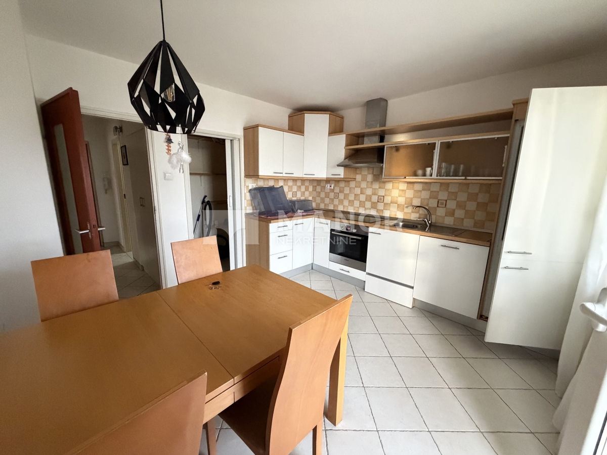 Appartamento Zamet, Rijeka, 56m2