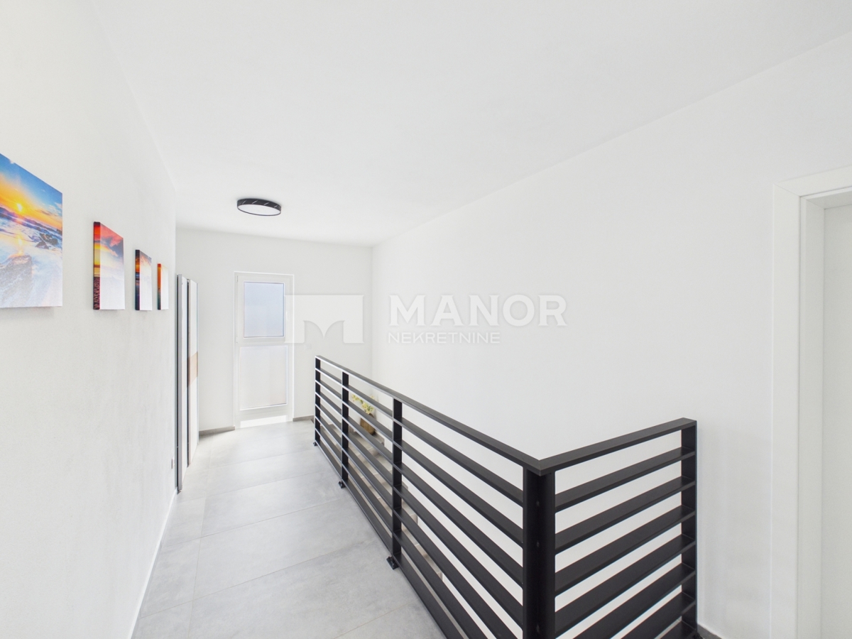 Casa Žgaljići, Krk, 1m2