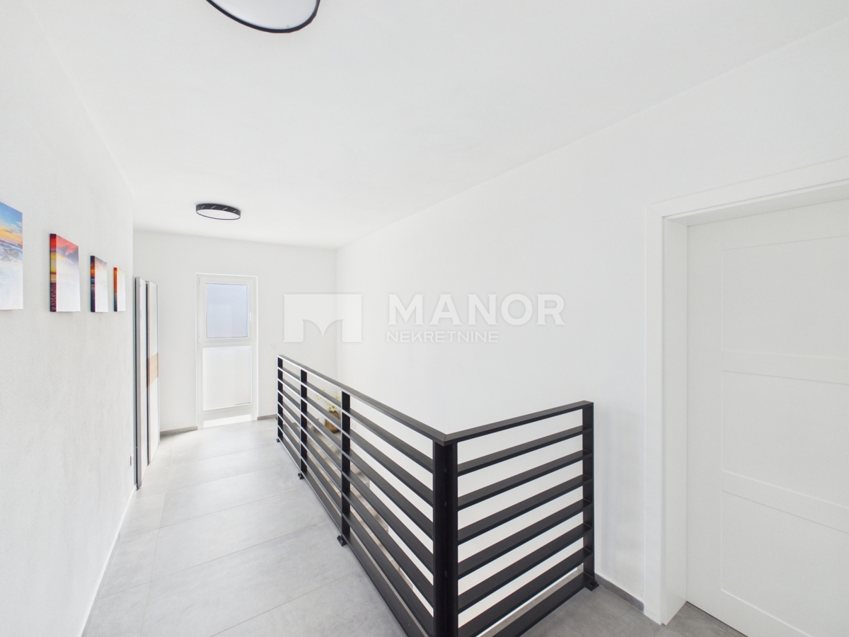 Casa Žgaljići, Krk, 1m2